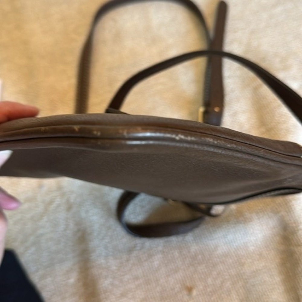 Dooney & Bourke Pebble Grain Letter Carrier Crossbody Brown Leather with COA - Picture 9 of 16